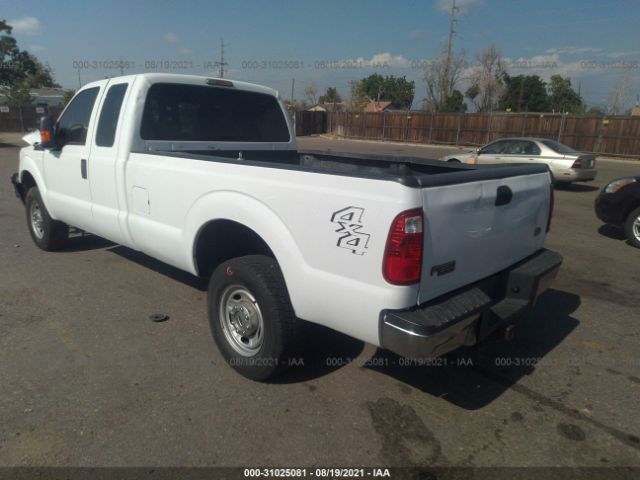 Photo 2 VIN: 1FT7X2B68DEA80633 - FORD SUPER DUTY F-250 SRW 