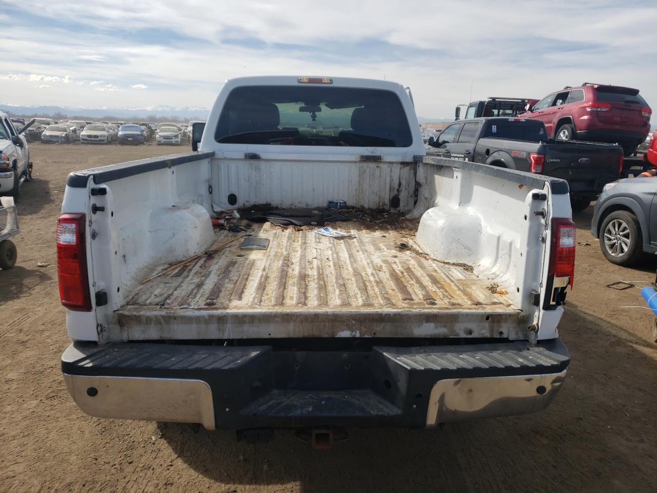 Photo 5 VIN: 1FT7X2B68DEA91728 - FORD F250 