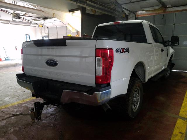 Photo 3 VIN: 1FT7X2B68JEB02612 - FORD F250 SUPER 