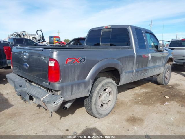 Photo 3 VIN: 1FT7X2B69DEA21347 - FORD F-250 