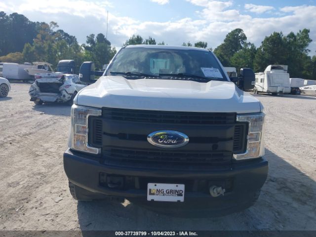 Photo 5 VIN: 1FT7X2B69HEC10618 - FORD F-250 