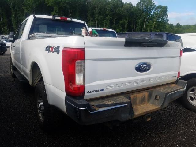 Photo 2 VIN: 1FT7X2B69JEC66189 - FORD F250 SUPER 