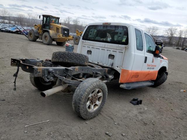 Photo 2 VIN: 1FT7X2B6XEEB81660 - FORD F250 SUPER 