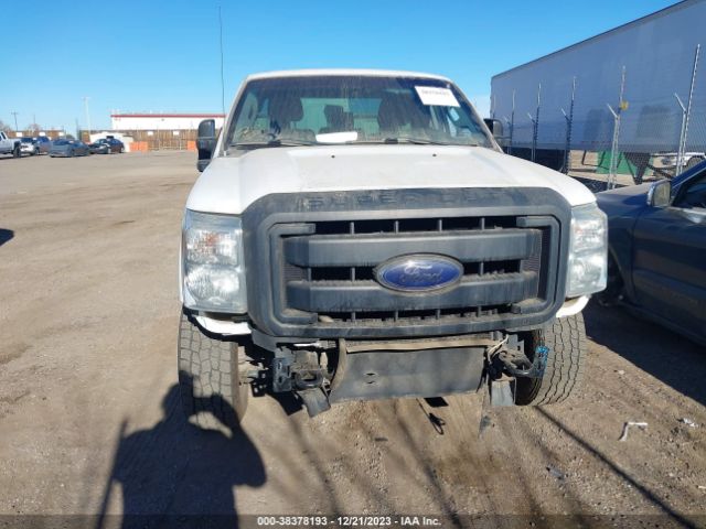 Photo 5 VIN: 1FT7X2B6XFEB44237 - FORD F-250 