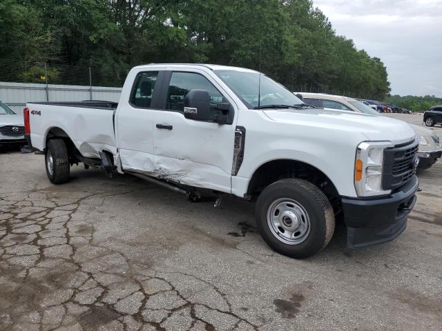 Photo 3 VIN: 1FT7X2BA1PED53257 - FORD F250 SUPER 