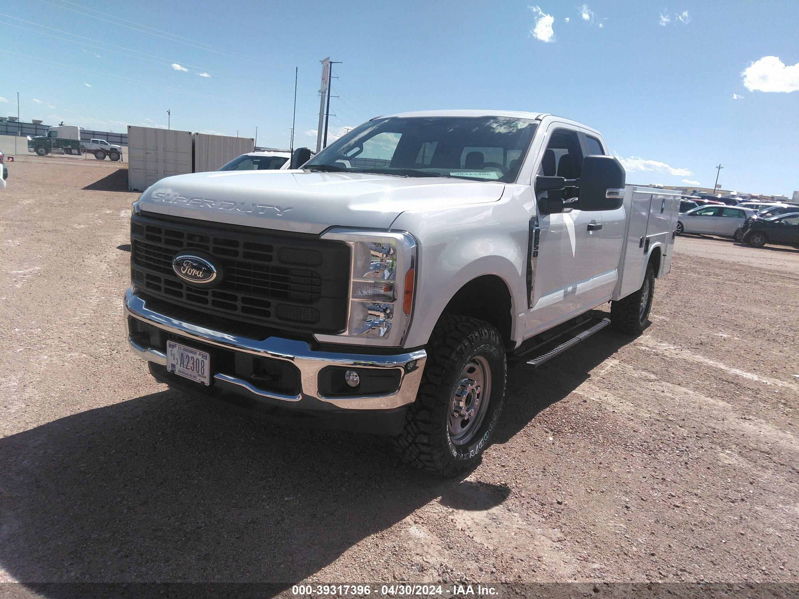 Photo 1 VIN: 1FT7X2BA9PEC36218 - FORD F250 