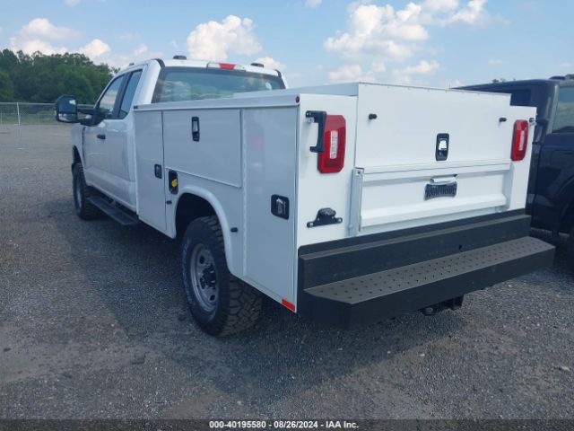 Photo 2 VIN: 1FT7X2BAXREC65889 - FORD F-250 