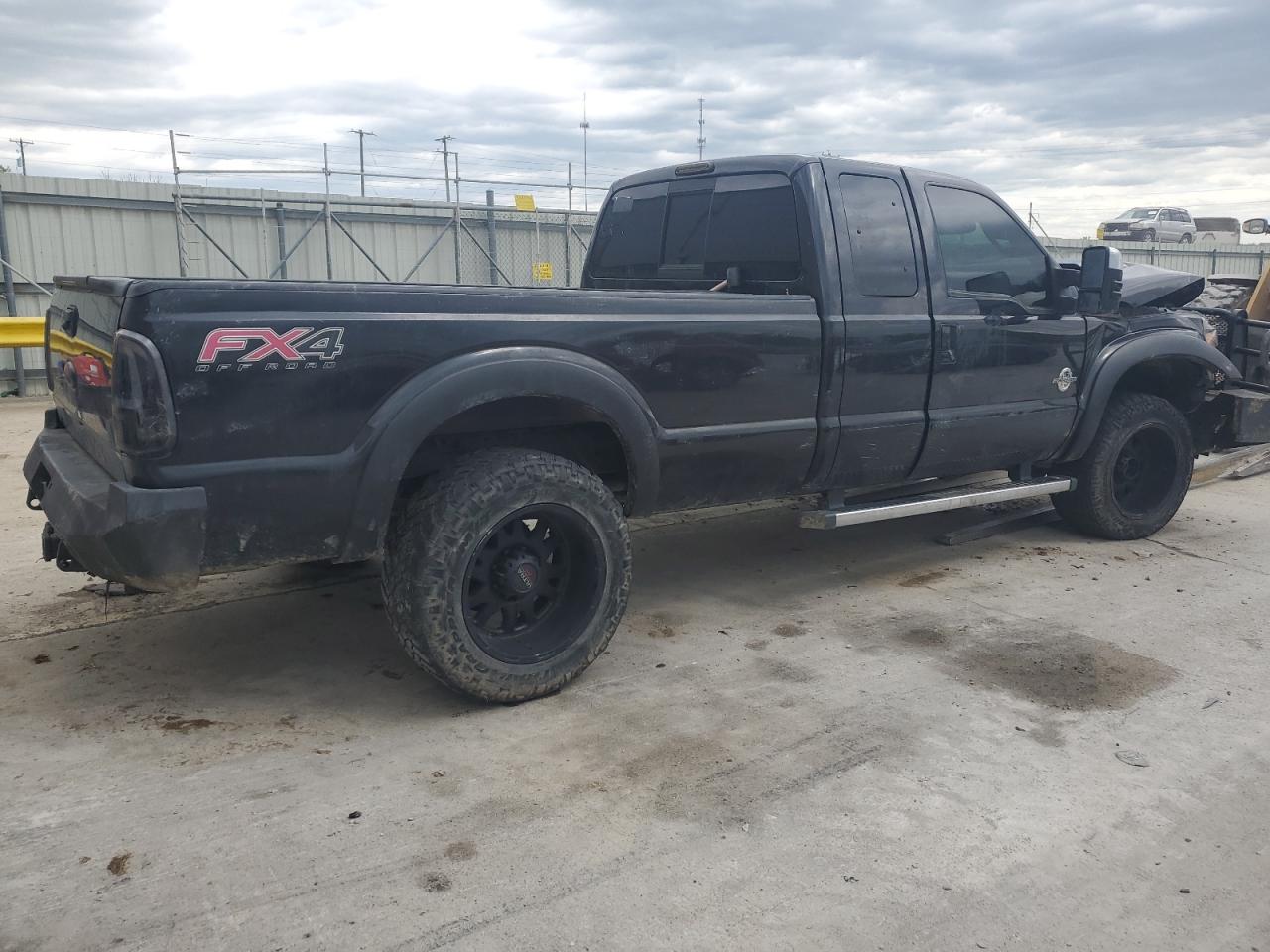 Photo 2 VIN: 1FT7X2BT0CEB56625 - FORD F250 