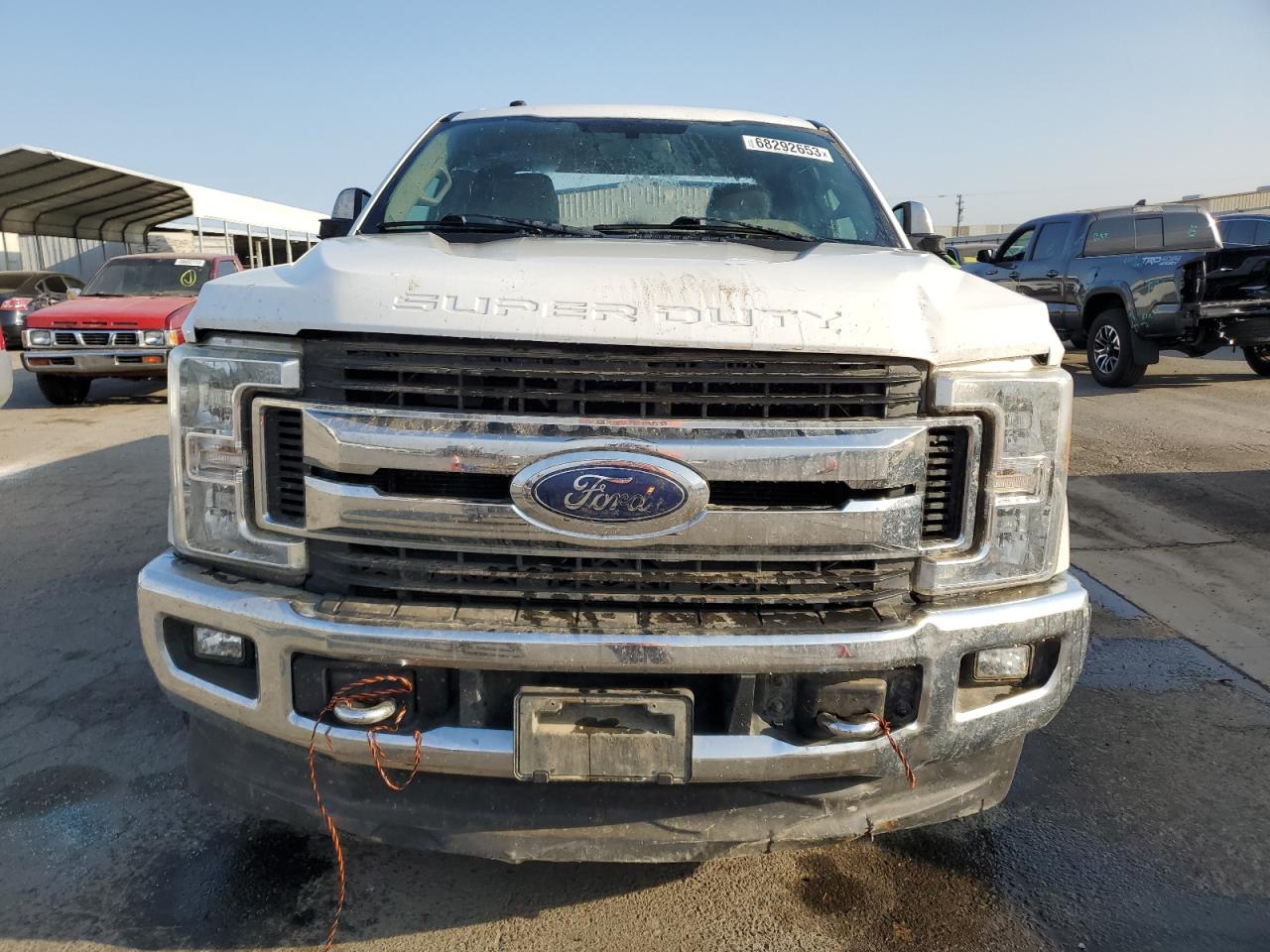 Photo 4 VIN: 1FT7X2BT1HEF16878 - FORD F250 