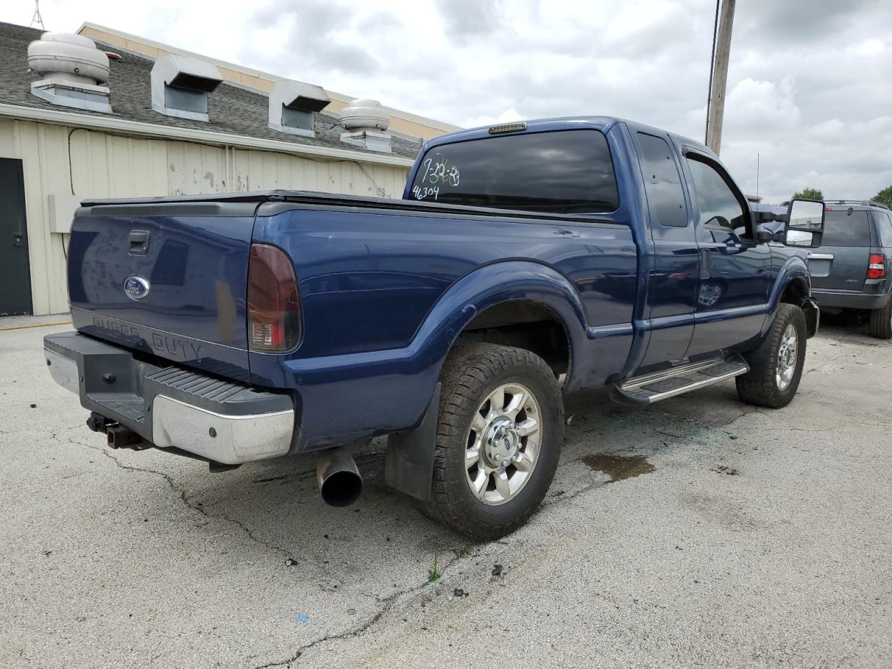 Photo 2 VIN: 1FT7X2BT2BEA97804 - FORD F250 