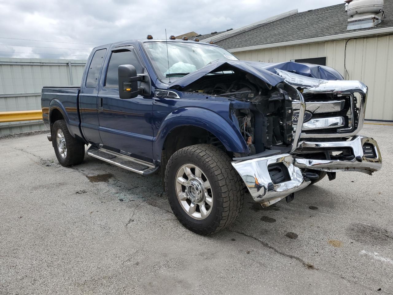 Photo 3 VIN: 1FT7X2BT2BEA97804 - FORD F250 