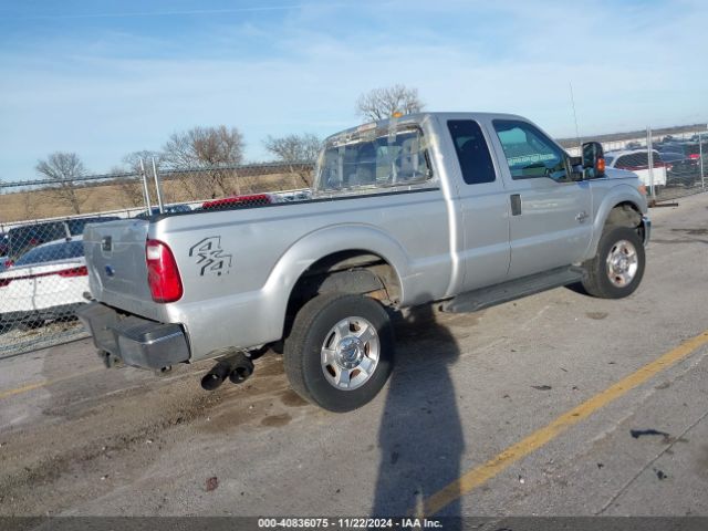 Photo 3 VIN: 1FT7X2BT3GEB44667 - FORD F-250 