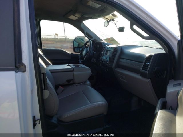 Photo 4 VIN: 1FT7X2BT3JEB89129 - FORD F-250 