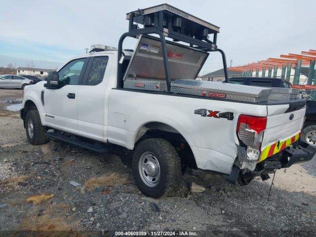 Photo 2 VIN: 1FT7X2BT3NEE22576 - FORD F-250 