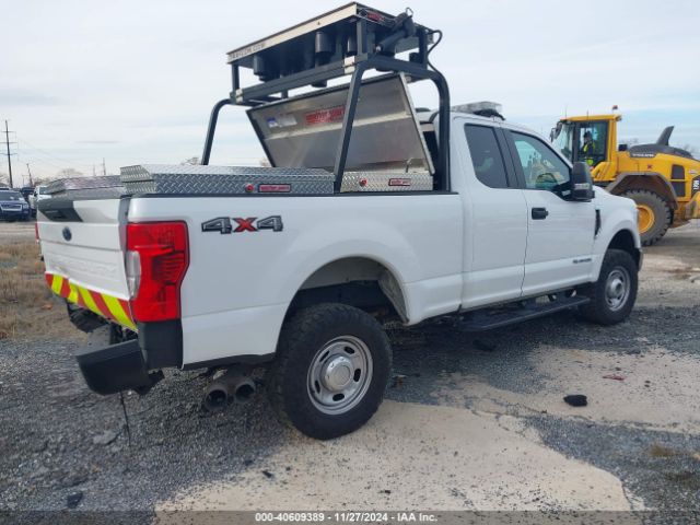 Photo 3 VIN: 1FT7X2BT3NEE22576 - FORD F-250 