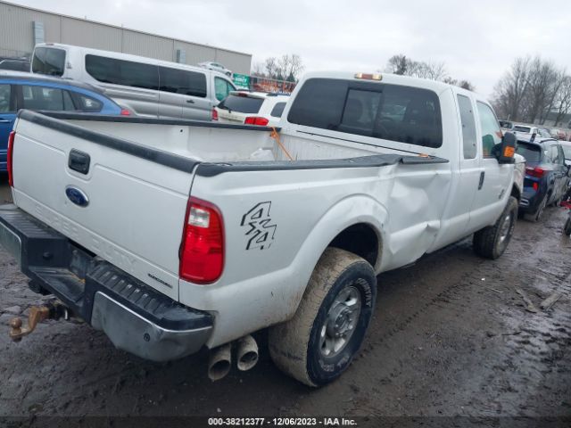 Photo 3 VIN: 1FT7X2BT4GEB36013 - FORD F-250 