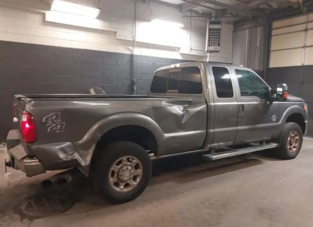 Photo 5 VIN: 1FT7X2BT8DEB06878 - FORD F250 