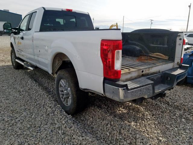 Photo 2 VIN: 1FT7X3BT1HEE82740 - FORD F350 SUPER 