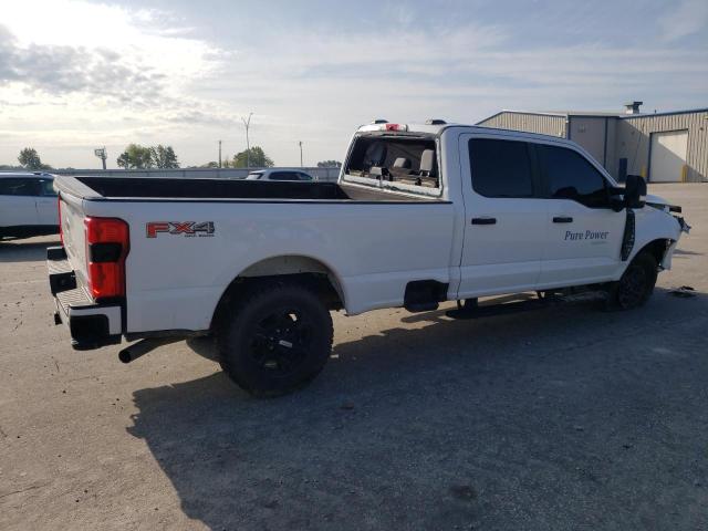 Photo 2 VIN: 1FT8W2BA9PEC15747 - FORD F250 SUPER 