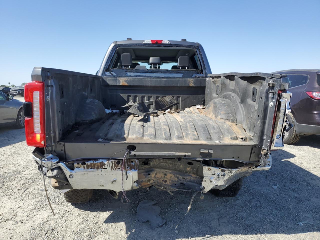 Photo 5 VIN: 1FT8W2BM4PEC89555 - FORD F250 