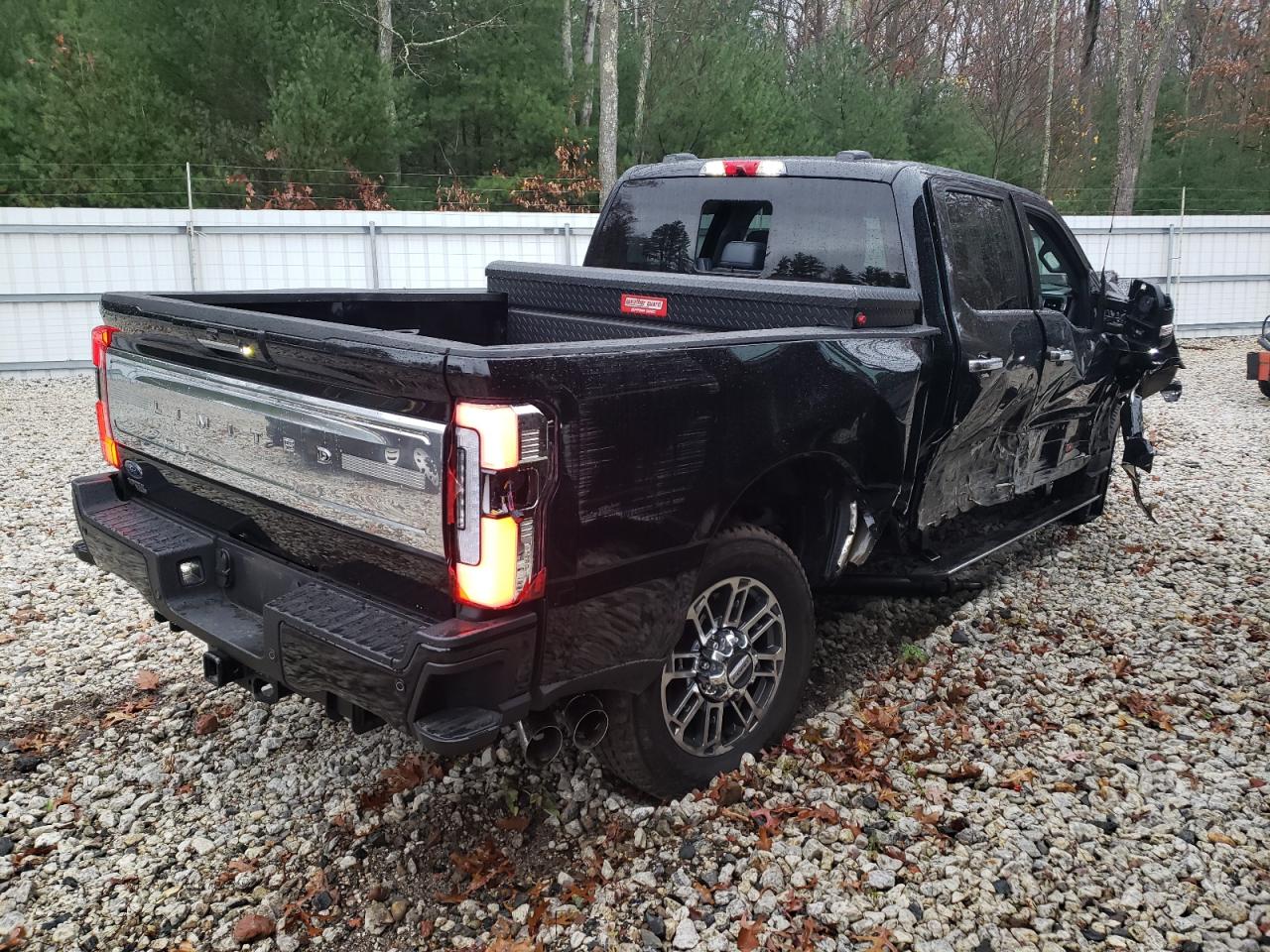 Photo 2 VIN: 1FT8W2BM5PED68359 - FORD F250 