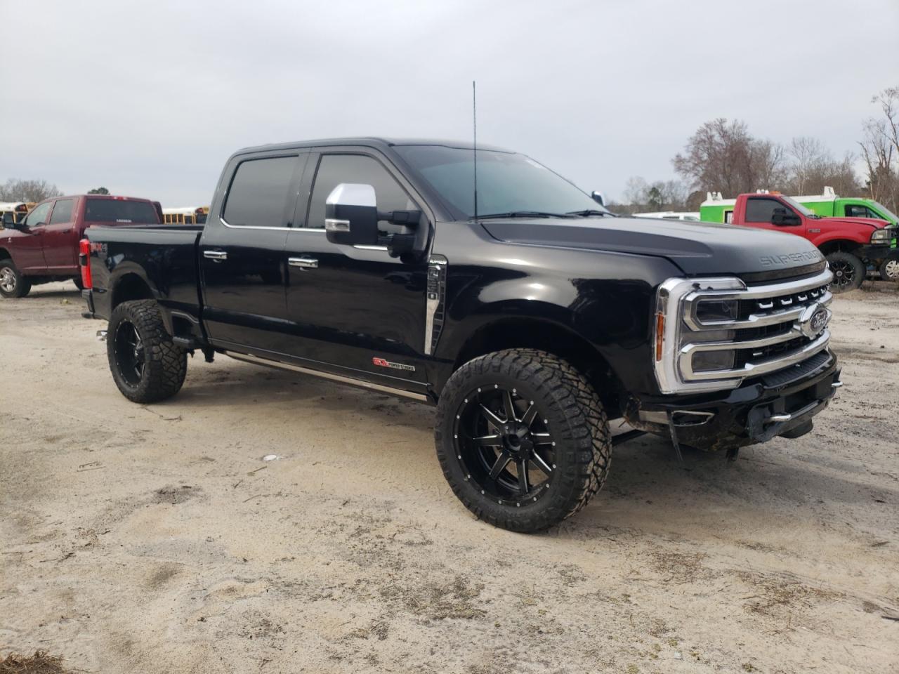 Photo 3 VIN: 1FT8W2BMXREC26060 - FORD F250 