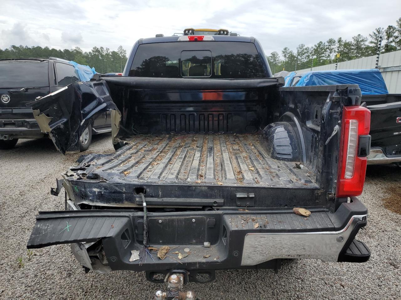 Photo 5 VIN: 1FT8W2BN4PEC84395 - FORD F250 