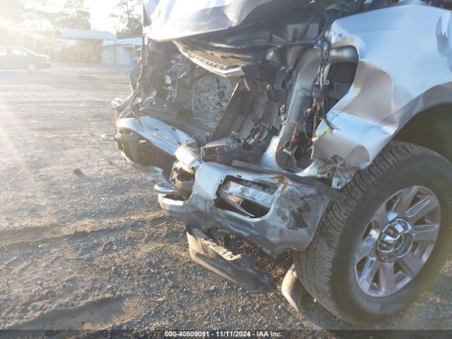 Photo 5 VIN: 1FT8W2BT0NED07845 - FORD F-250 