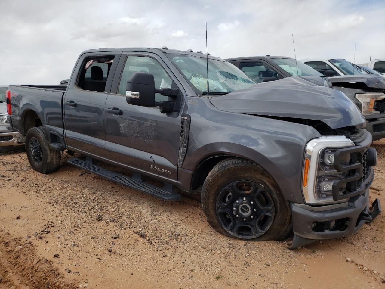 Photo 3 VIN: 1FT8W2BT0PED20355 - FORD F250 