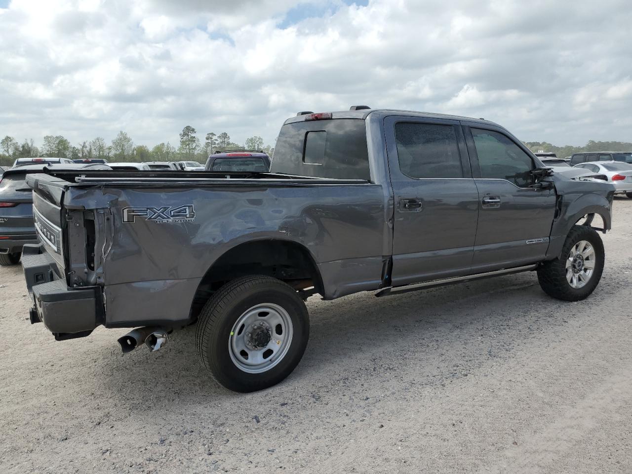 Photo 3 VIN: 1FT8W2BT2MEC06675 - FORD F250 