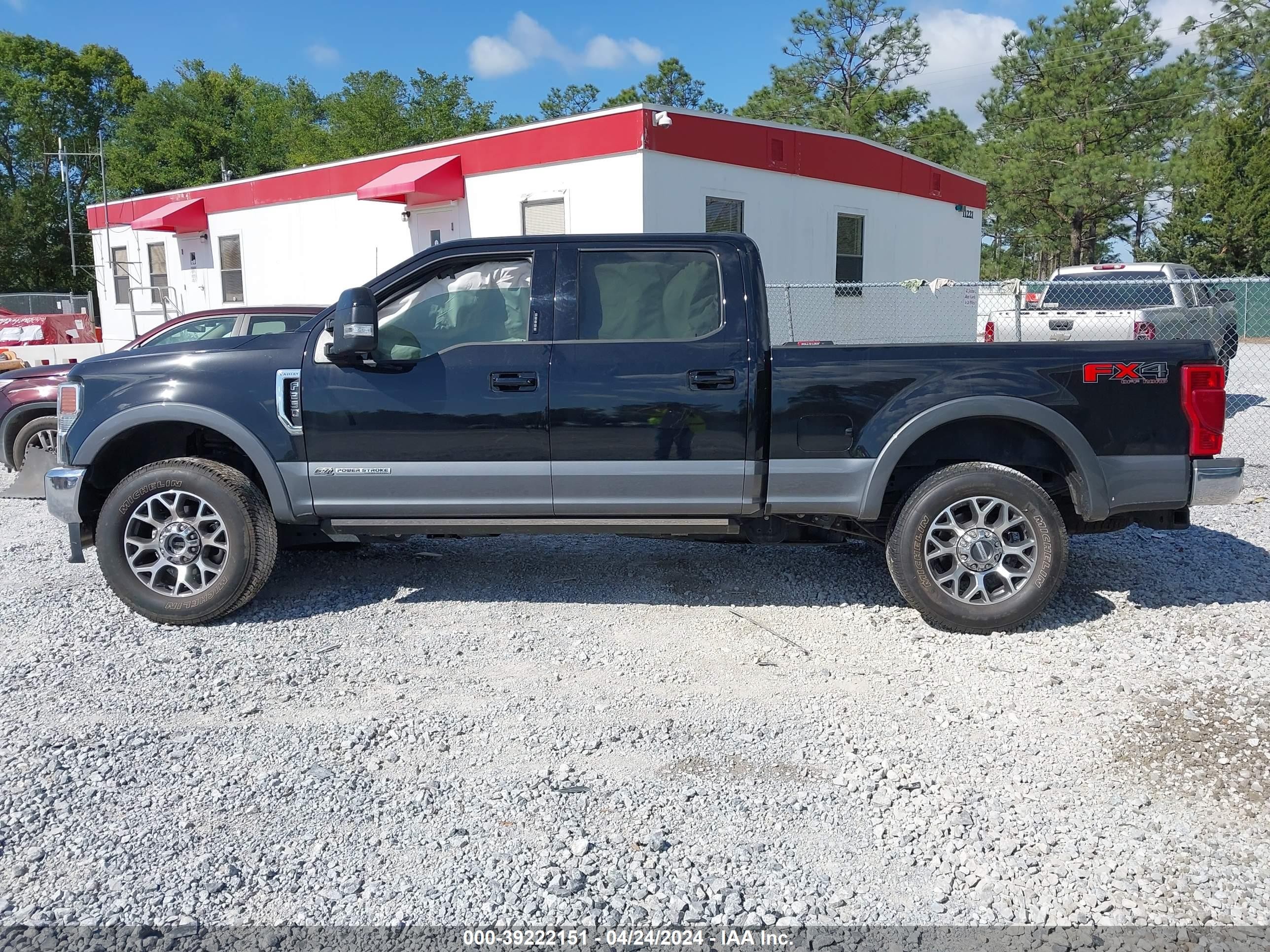 Photo 13 VIN: 1FT8W2BT2NEF20540 - FORD F250 