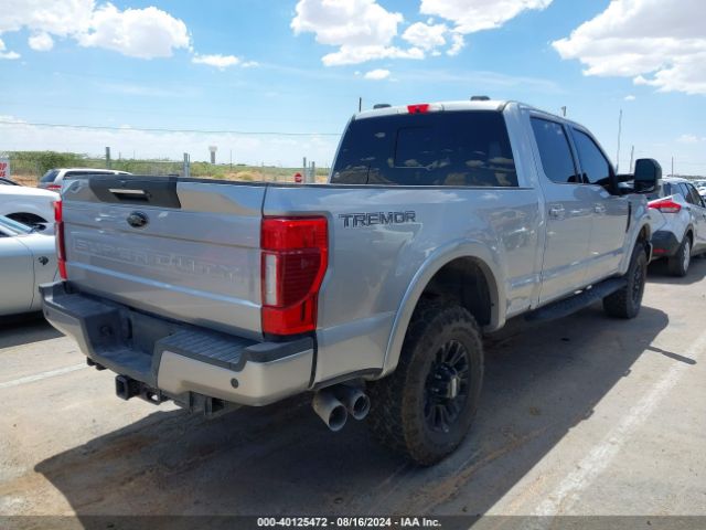 Photo 3 VIN: 1FT8W2BT2NEG02882 - FORD F-250 