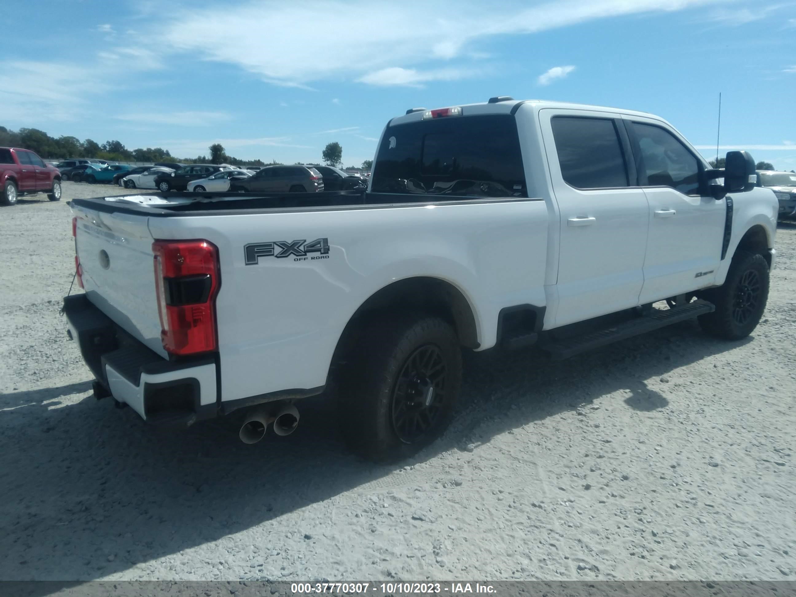 Photo 3 VIN: 1FT8W2BT5PEC85456 - FORD F250 