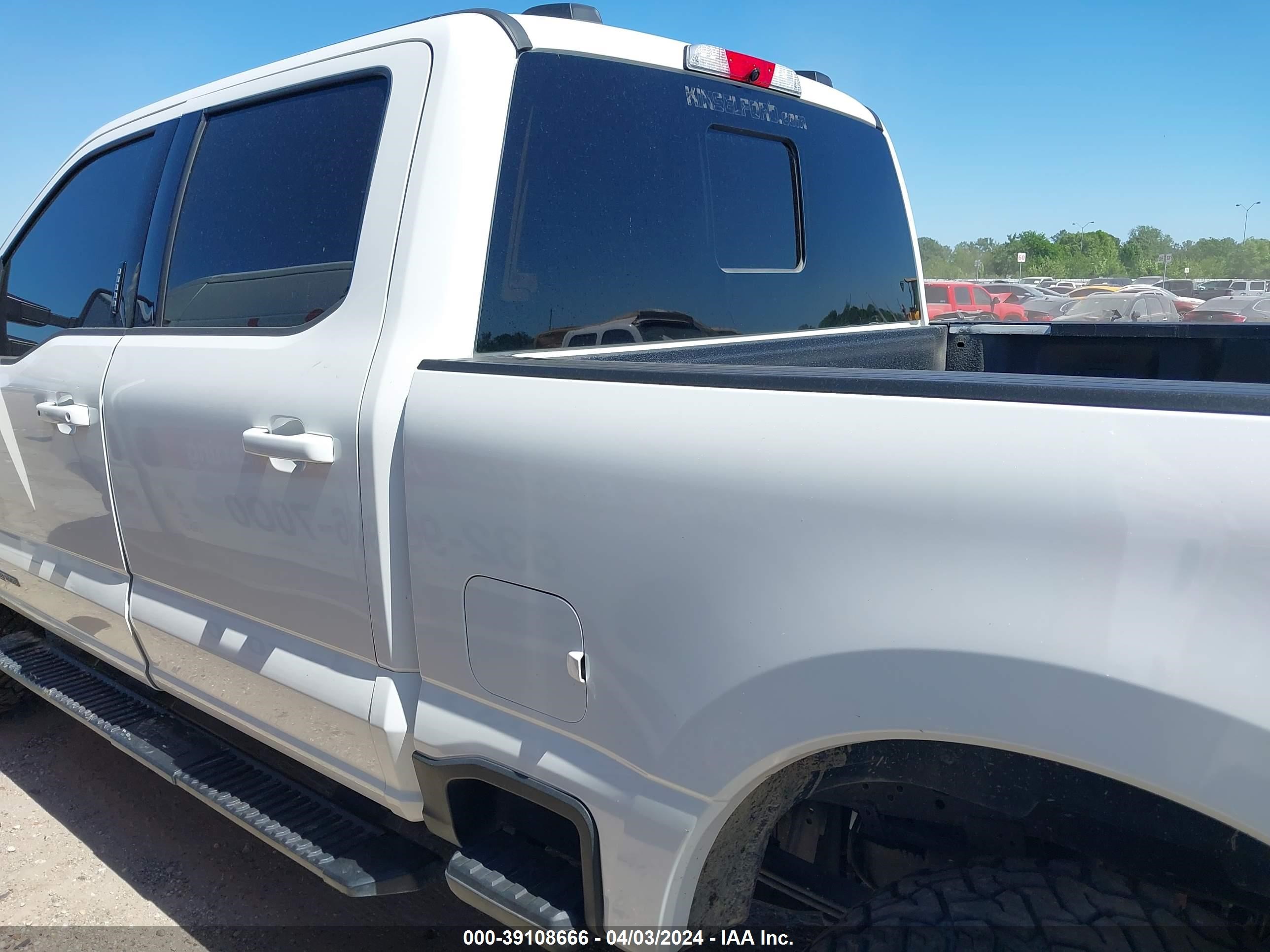 Photo 13 VIN: 1FT8W2BT7PEC12847 - FORD F250 