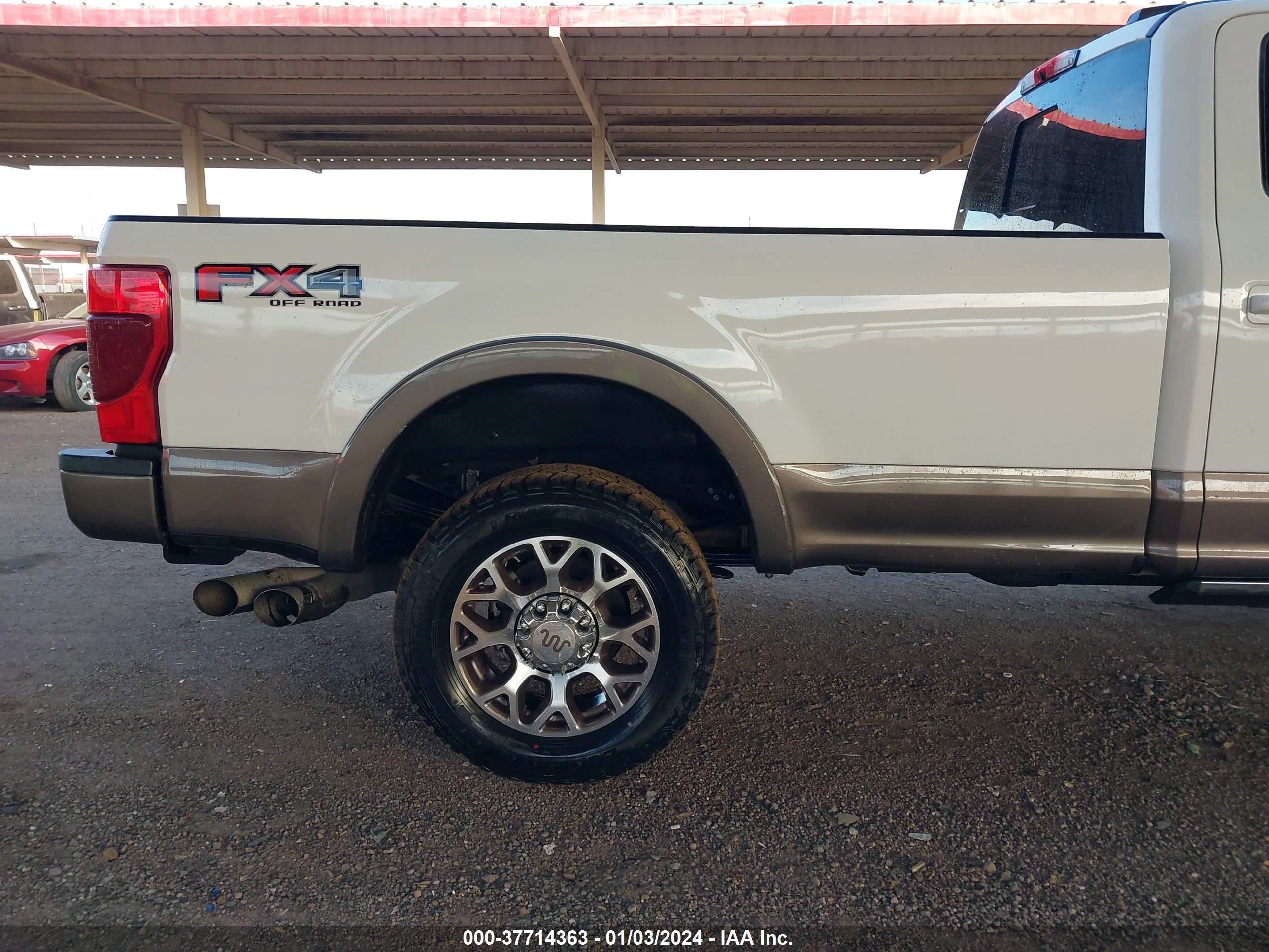 Photo 6 VIN: 1FT8W2BTXNED31876 - FORD F250 