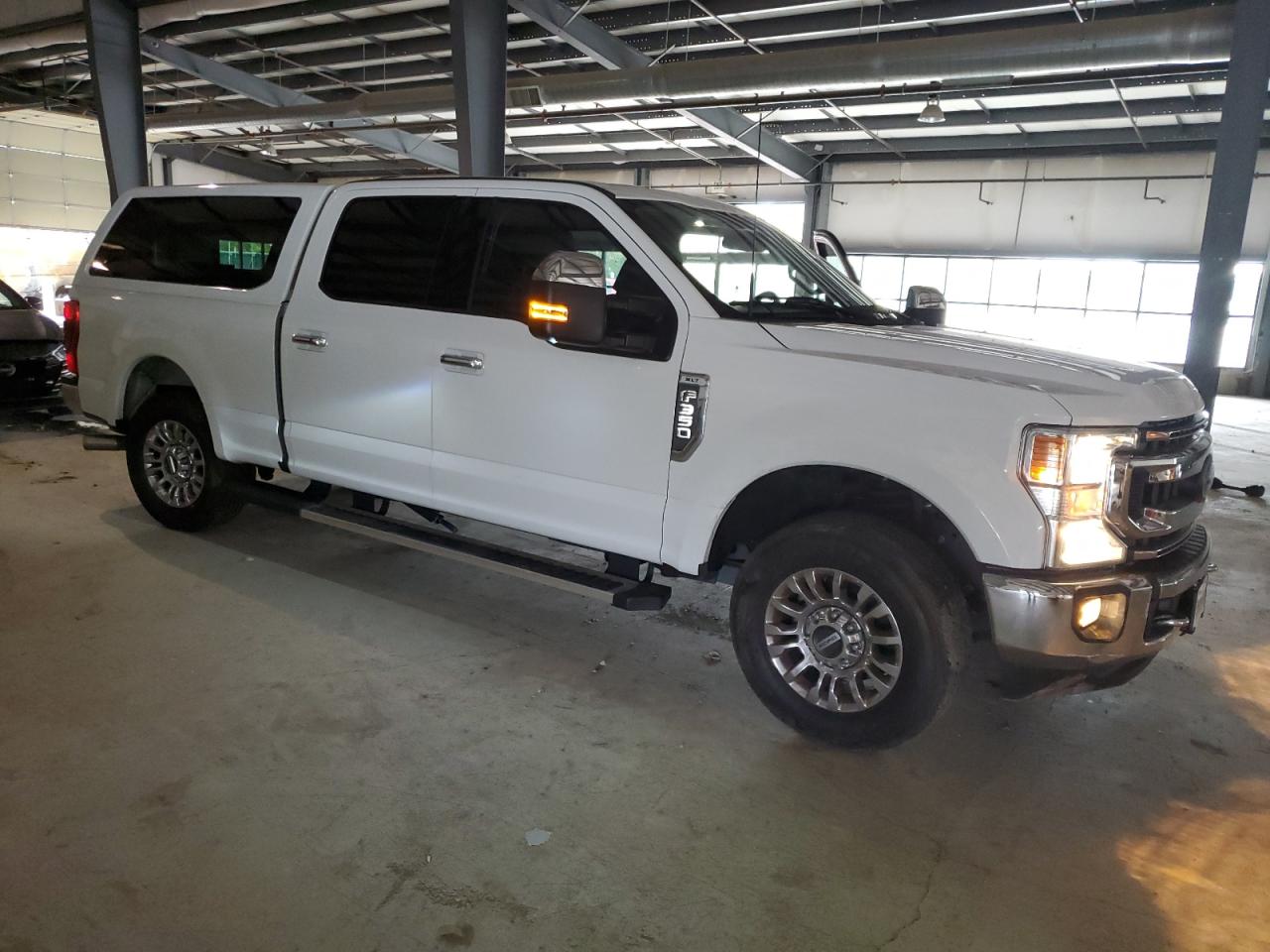 Photo 3 VIN: 1FT8W3A60NEG44095 - FORD F350 