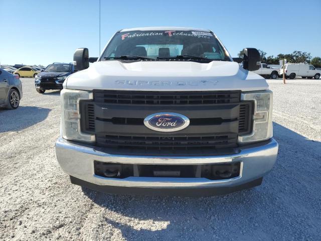 Photo 4 VIN: 1FT8W3A65HEB79544 - FORD F350 