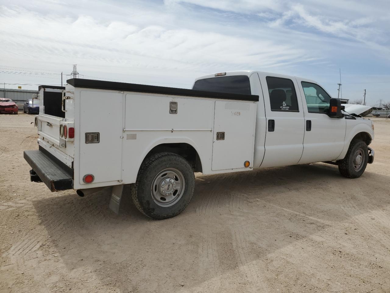 Photo 2 VIN: 1FT8W3A68FEA39629 - FORD F350 