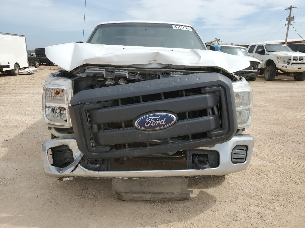 Photo 4 VIN: 1FT8W3A68FEA39629 - FORD F350 