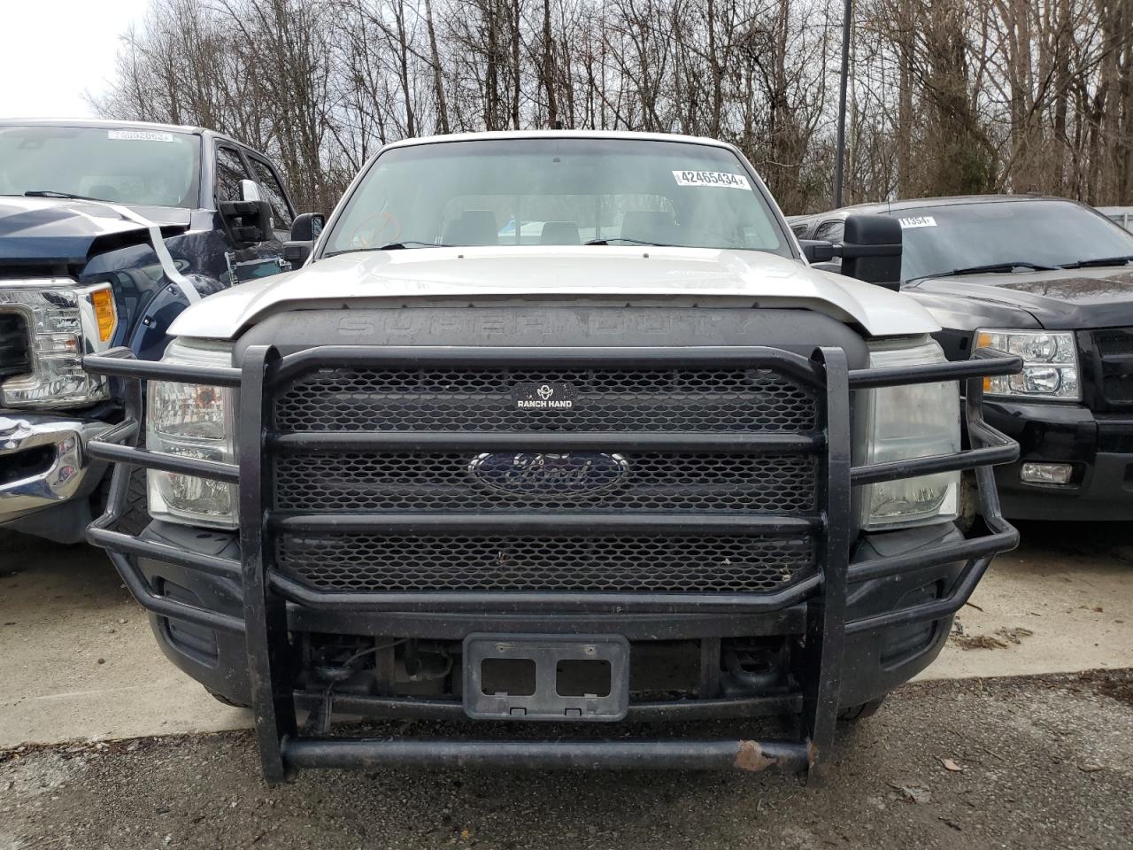 Photo 4 VIN: 1FT8W3AT5BEC88356 - FORD F350 