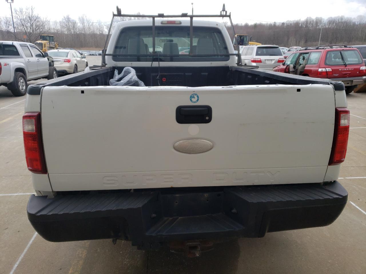 Photo 5 VIN: 1FT8W3AT5BEC88356 - FORD F350 