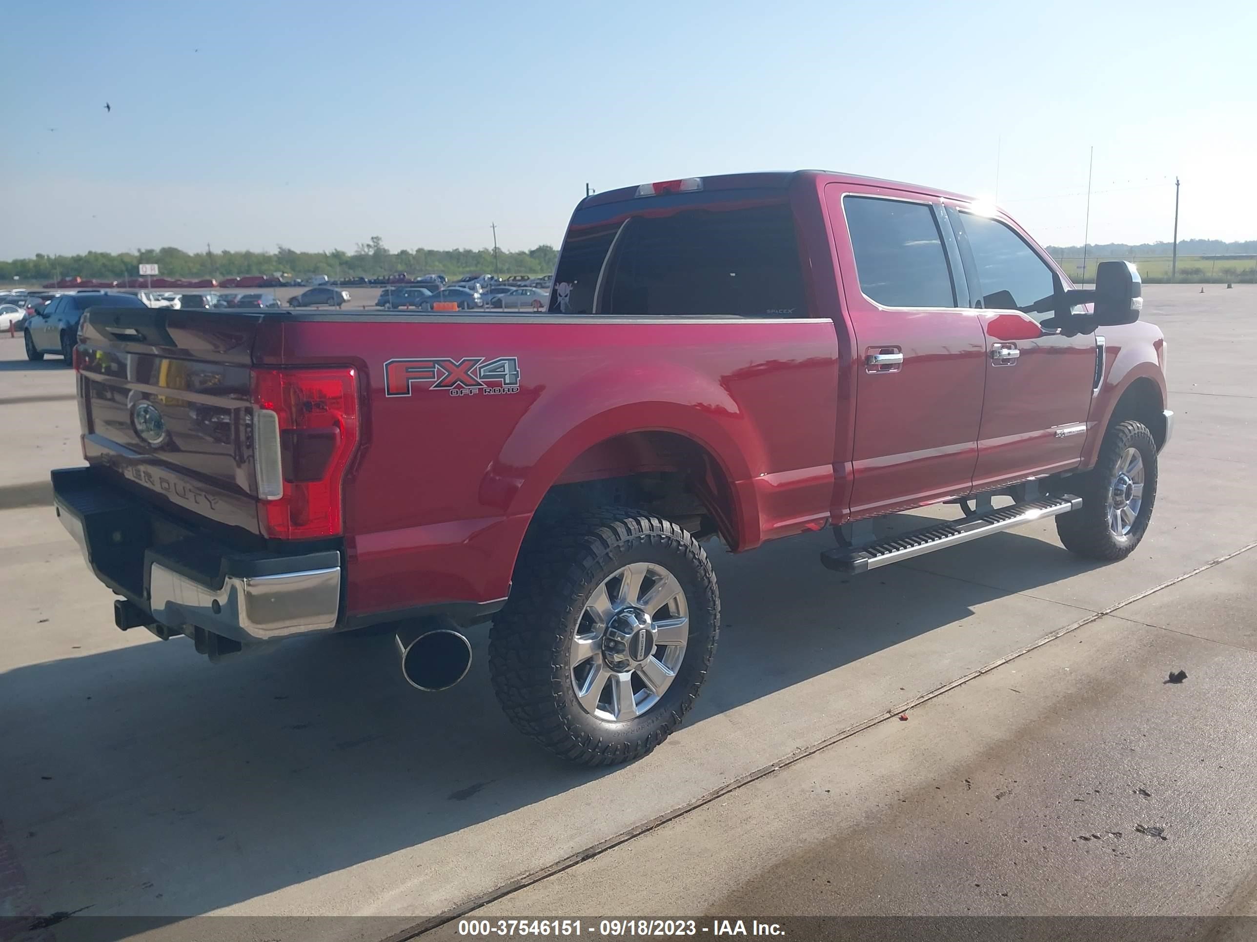 Photo 3 VIN: 1FT8W3AT9LEE10797 - FORD F350 