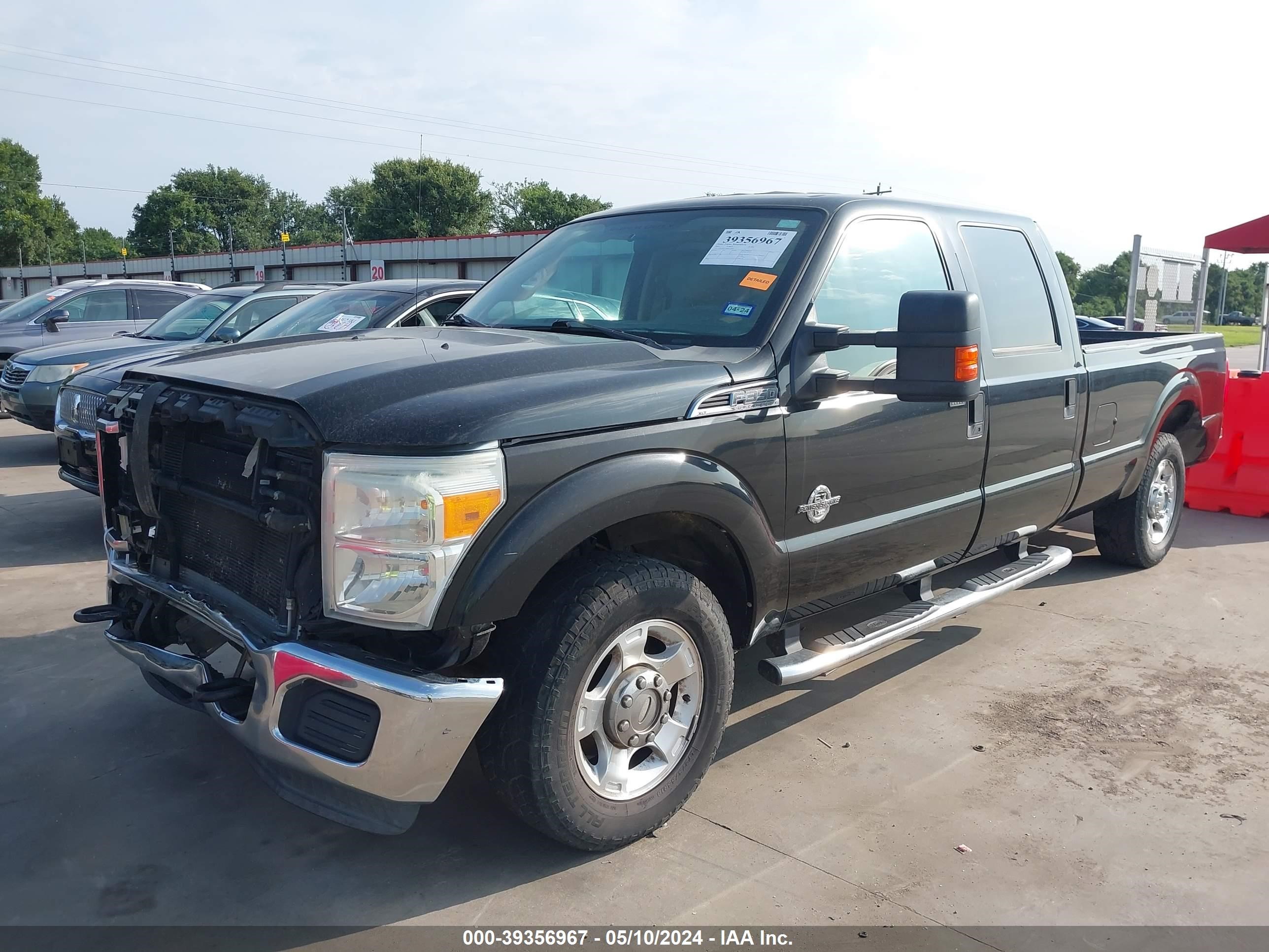 Photo 1 VIN: 1FT8W3ATXBEC35202 - FORD F350 