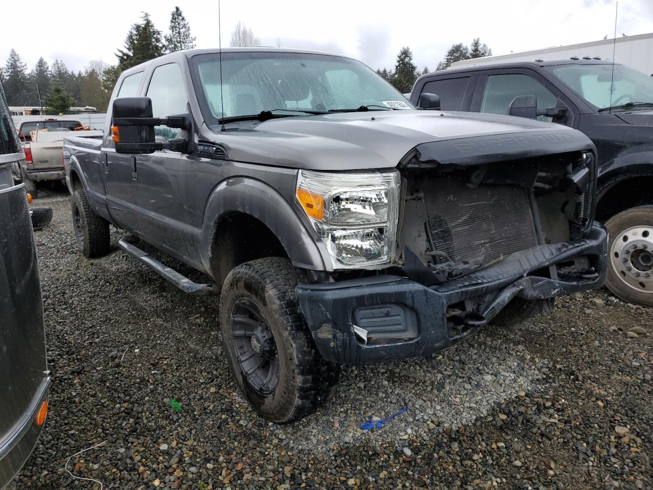 Photo 3 VIN: 1FT8W3B60BEA91877 - FORD F350 