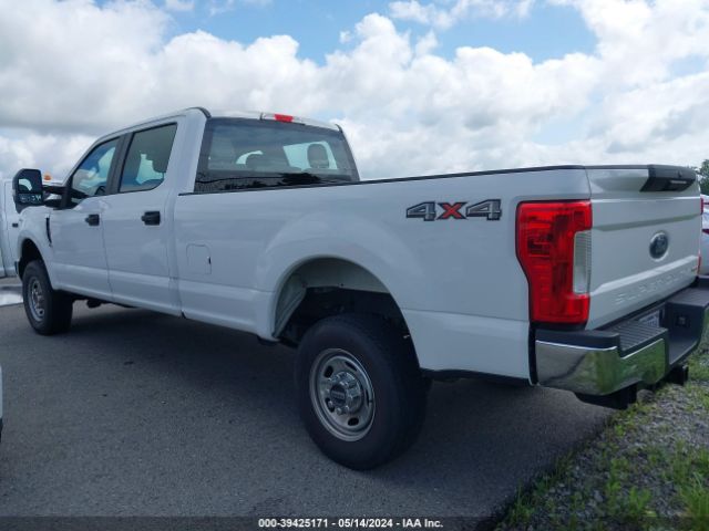 Photo 2 VIN: 1FT8W3B61KEE28251 - FORD F-350 