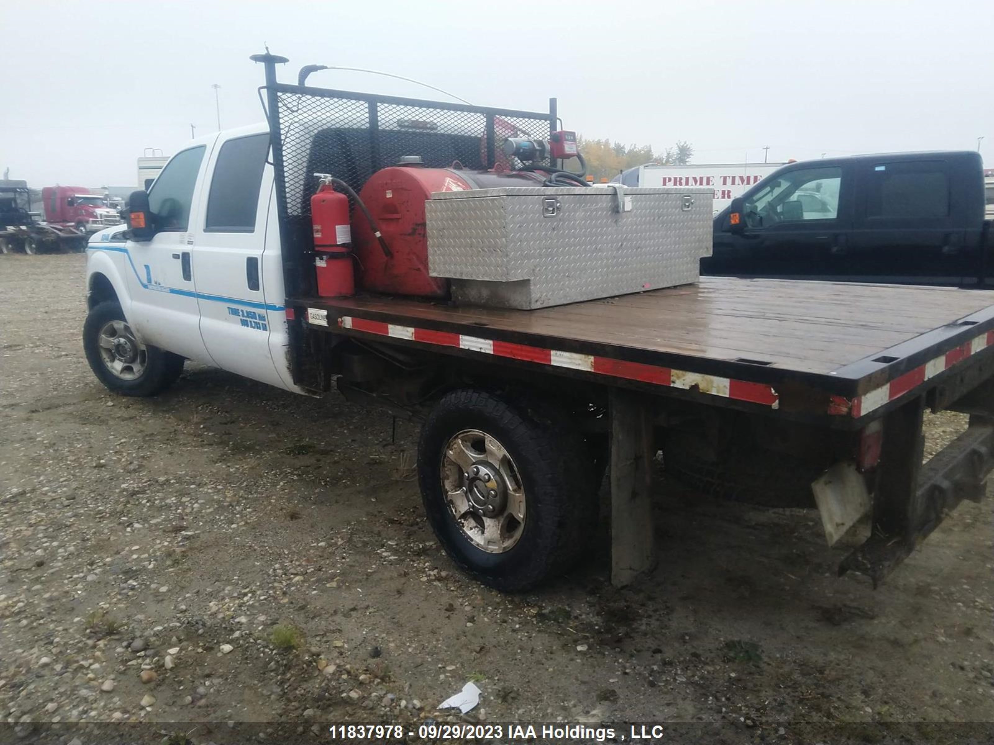 Photo 2 VIN: 1FT8W3B63FEA78644 - FORD F350 