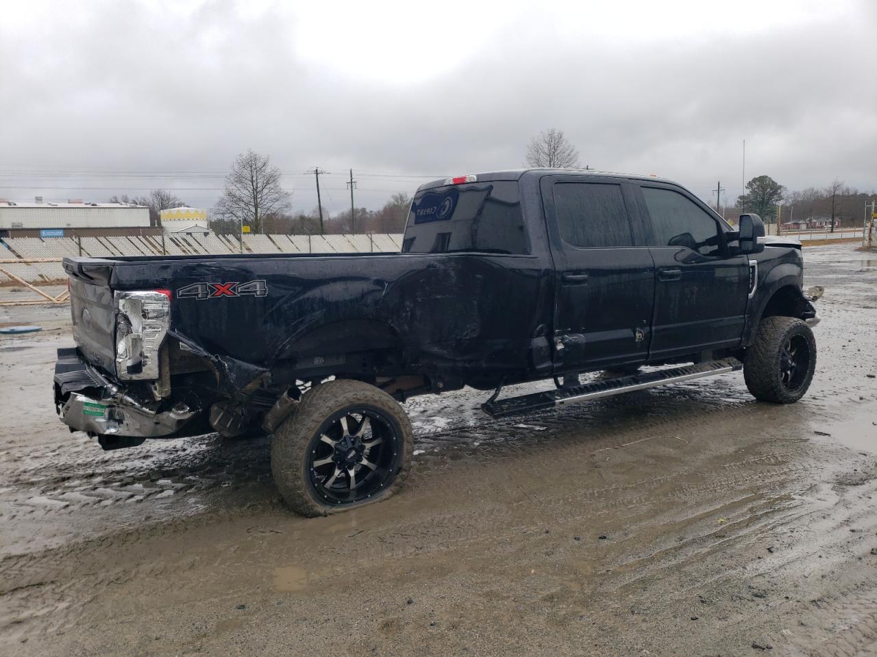 Photo 2 VIN: 1FT8W3B63KED23517 - FORD F350 