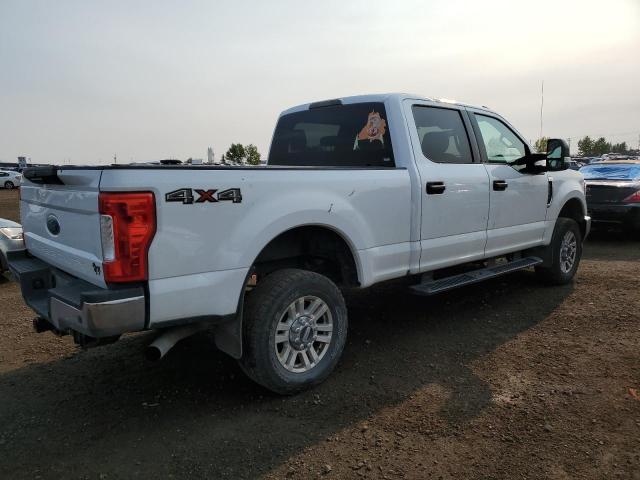 Photo 2 VIN: 1FT8W3B67JEC96627 - FORD F350 SUPER 