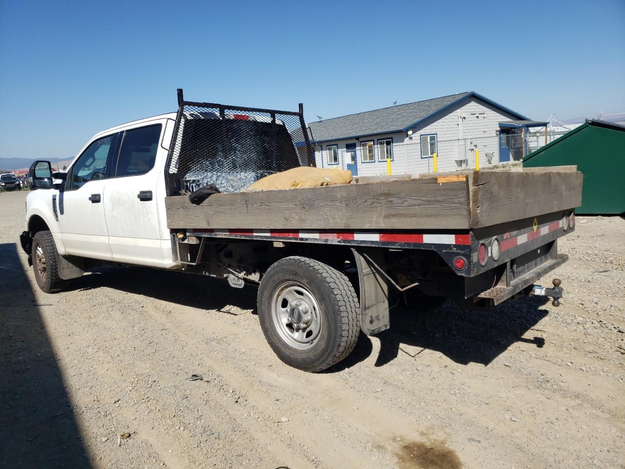 Photo 1 VIN: 1FT8W3B68JEC01184 - FORD F350 