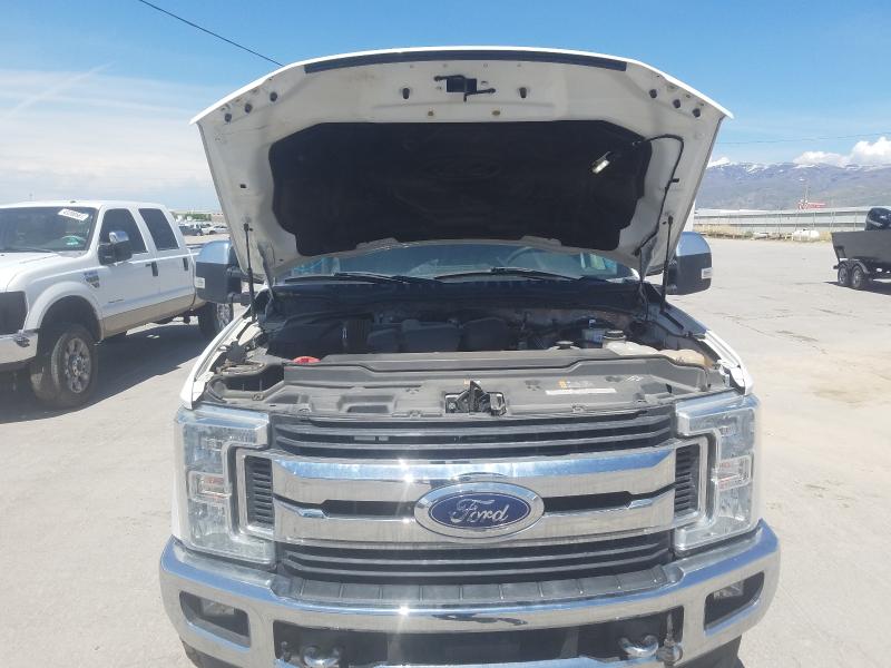 Photo 6 VIN: 1FT8W3B69HEC09028 - FORD F350 SUPER 